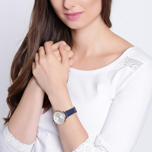 Women\'s Blue Jacqueline Quartz Stainless Steel Three Hand Bracelet Watch main image 5